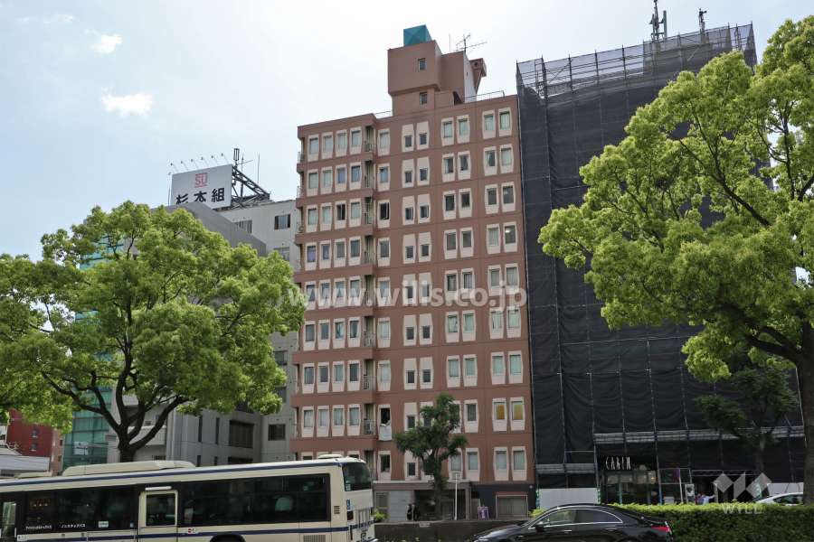 メゾン金山の外観（東側から）
