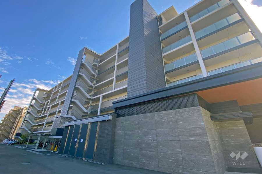 レ・ジェイド千里古江台の外観（北西側から）