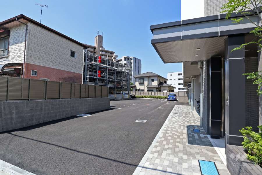 敷地内駐車場（屋外平面式）