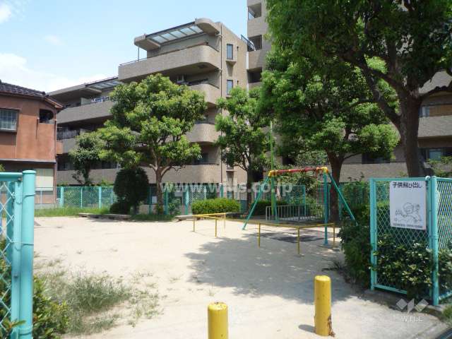 敷地に隣接する公園