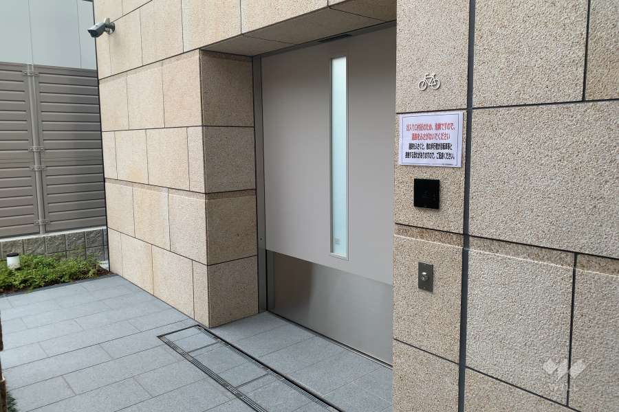 駐輪場の出入り口