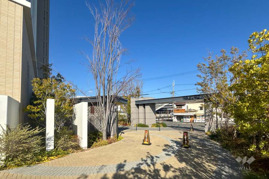 エントランスゲート