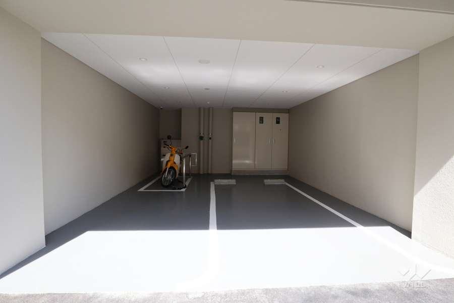 敷地内駐車場（屋内平面式）