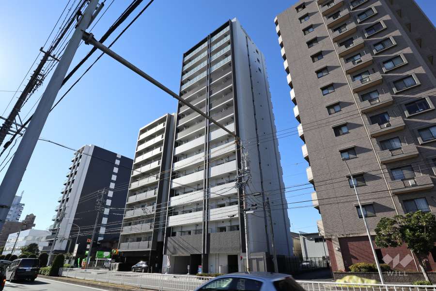 パルティール高畑の外観（南東側から）