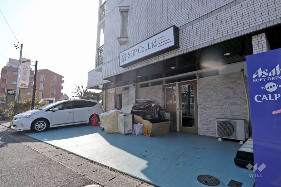 建物１階のテナント