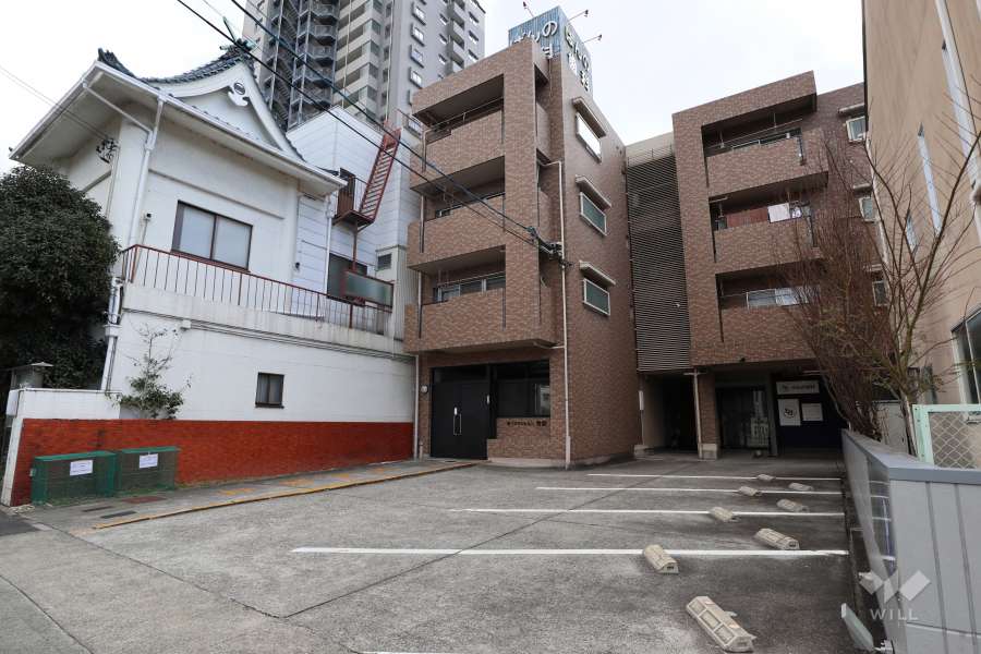 寿ゞやマンション芳野の外観（北西側から）