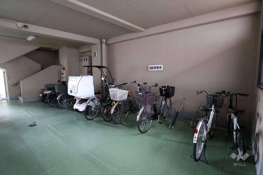 駐輪場、バイク置場