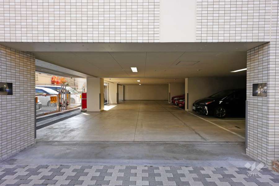 敷地内駐車場（屋内平面式・屋外機械式）