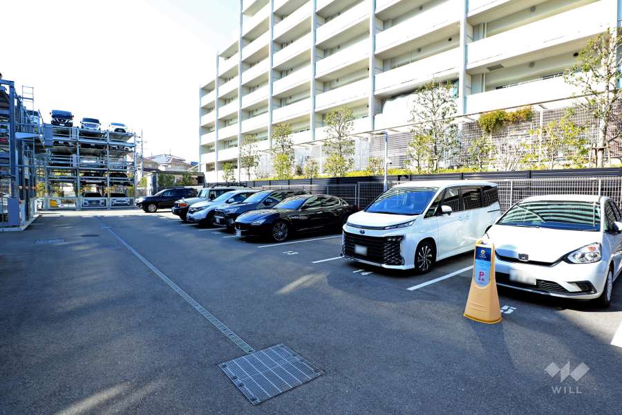敷地内駐車場（屋外平面式）