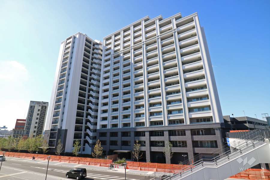 ザ・パークハウス名古屋の外観（東側から）