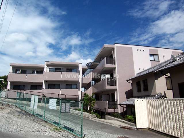シティホームズ吹田朝日が丘の外観(北西側から)