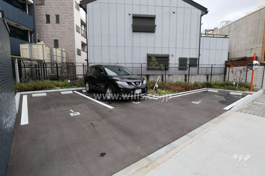 敷地内駐車場（屋外平面式）
