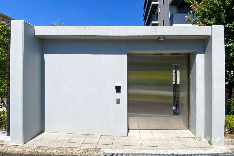 駐輪場の出入口