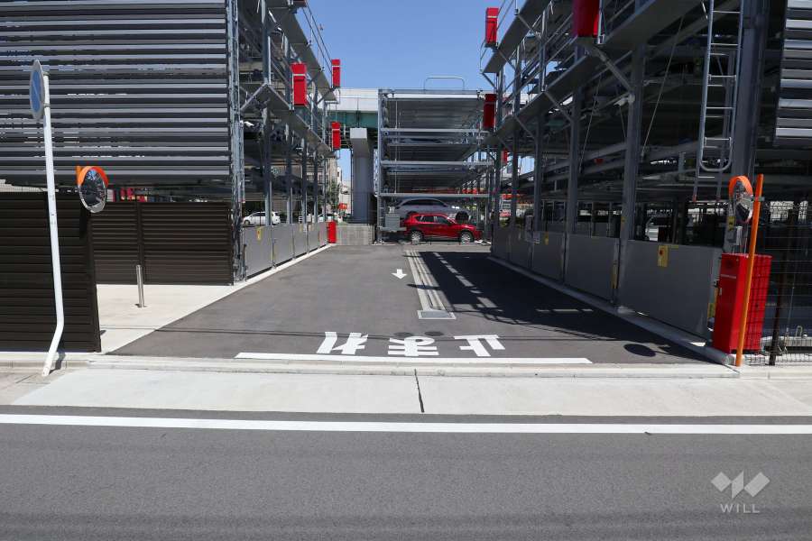 駐車場の出入口