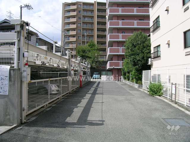 敷地内駐車場