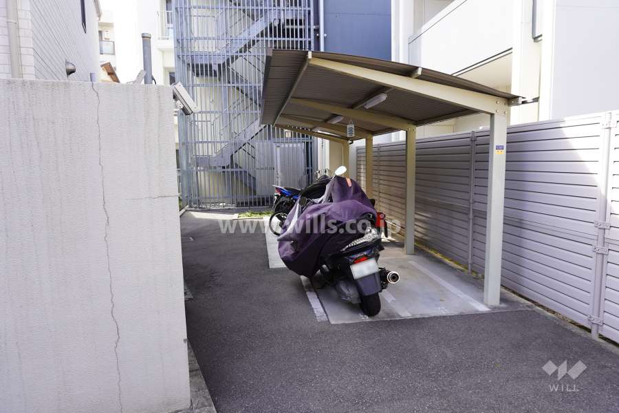 バイク置場