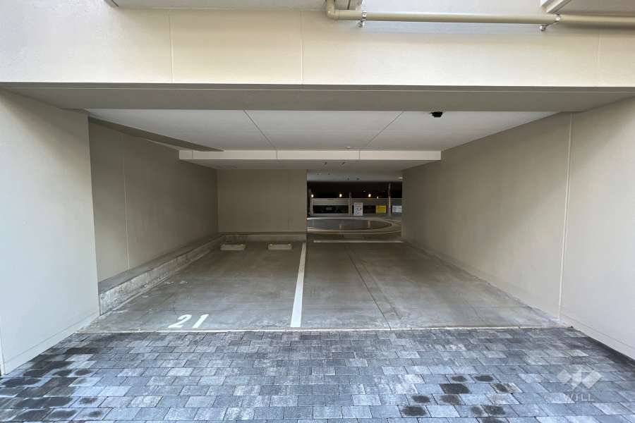 敷地内駐車場(屋内平面式)