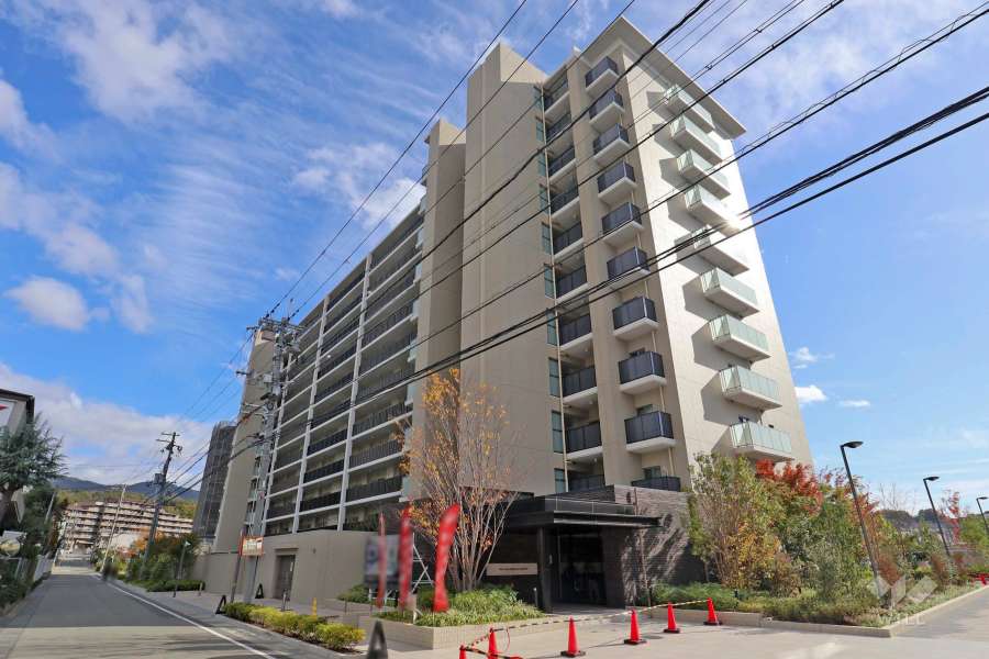 【中古】 市政崩壊 めざめたベッドタウン川西事件リポート/エピック（神戸）/毎日新聞社 中古】 市政崩壊 めざめたベッドタウン川西事件リポート
