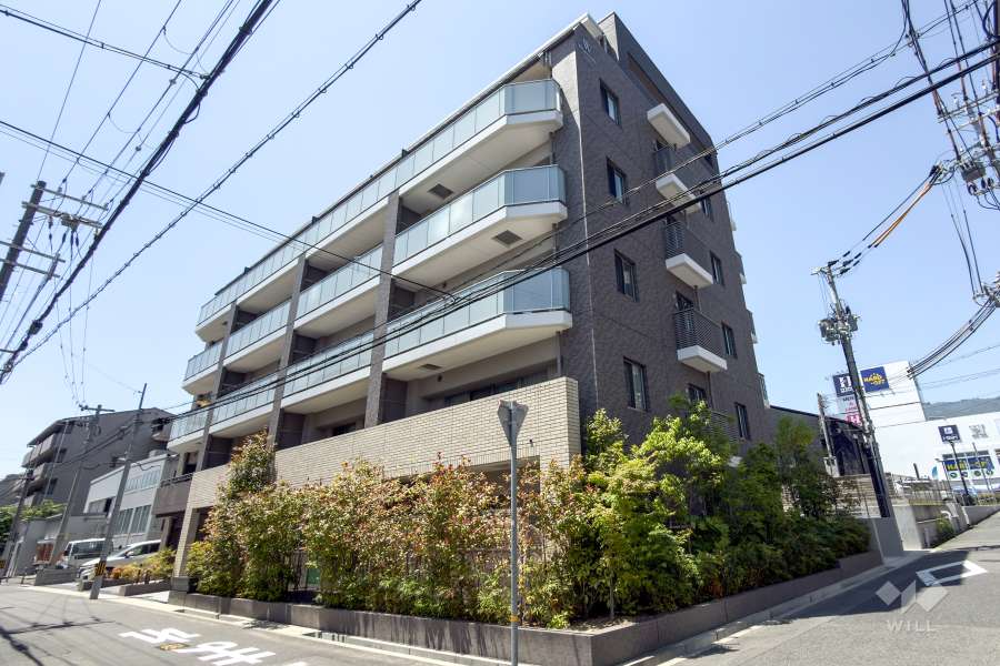 ワコーレ六甲道記田町の外観（南東側から）
