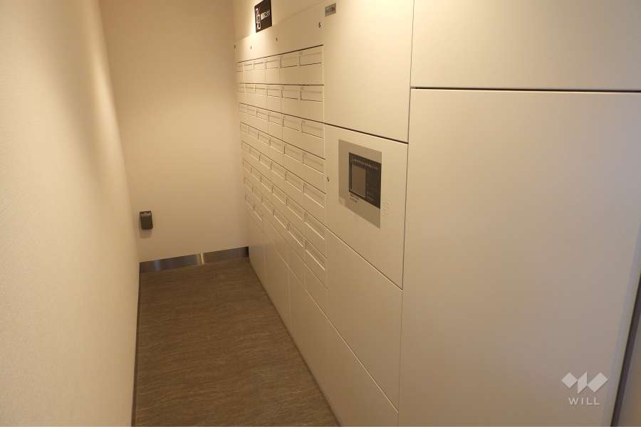 共用ポストと宅配ボックス