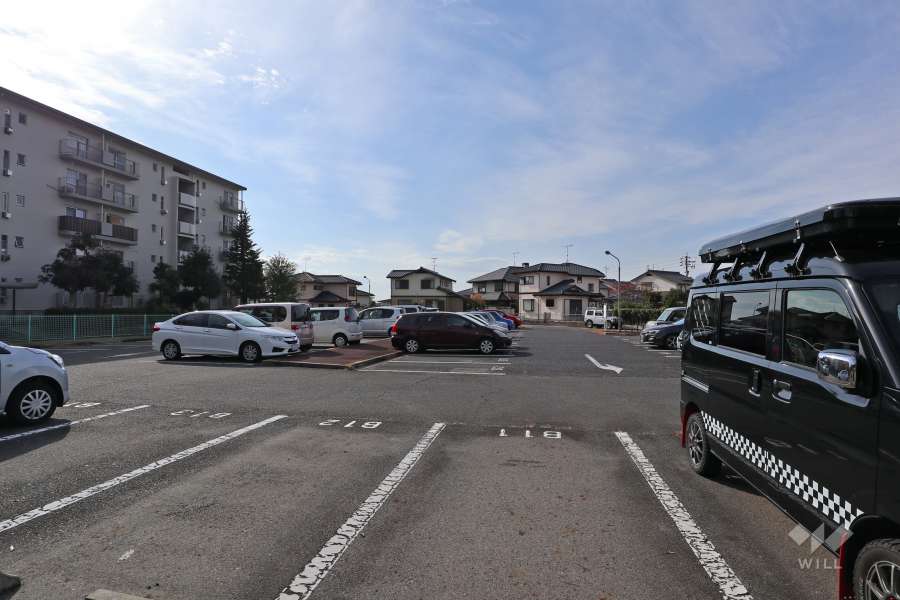 敷地内駐車場（屋外平面式）