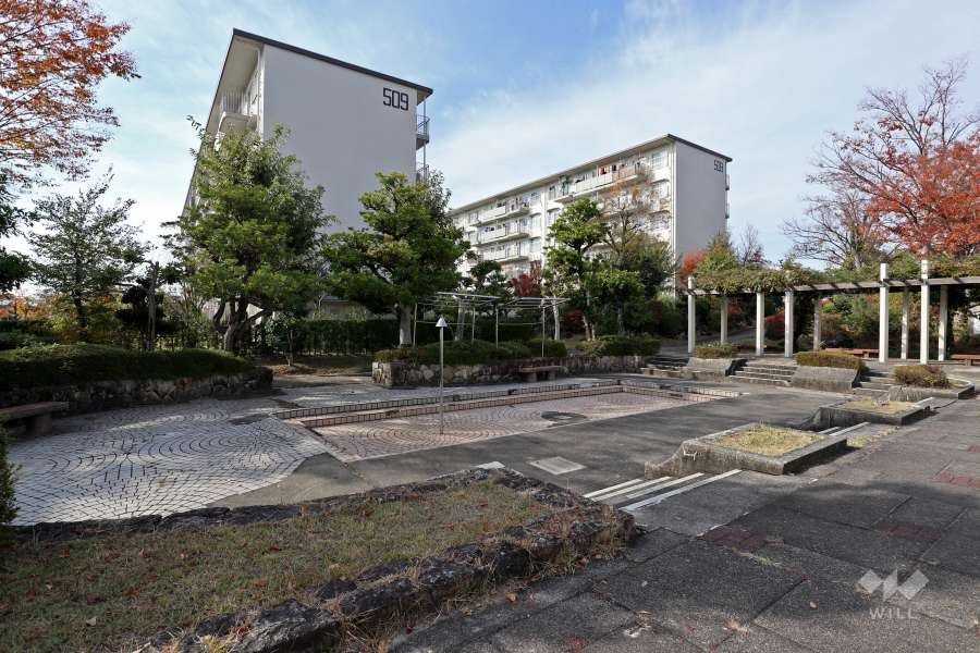敷地内にある広場
