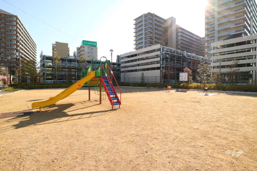 敷地に隣接する公園