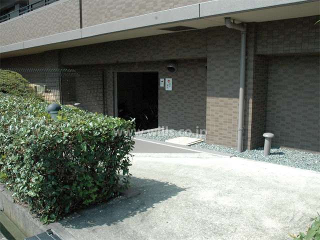 屋内にある駐輪場