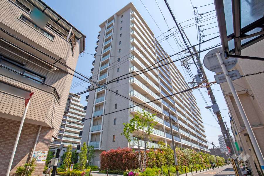 ローレルスクエアOSAKA LINKの外観(南西側から