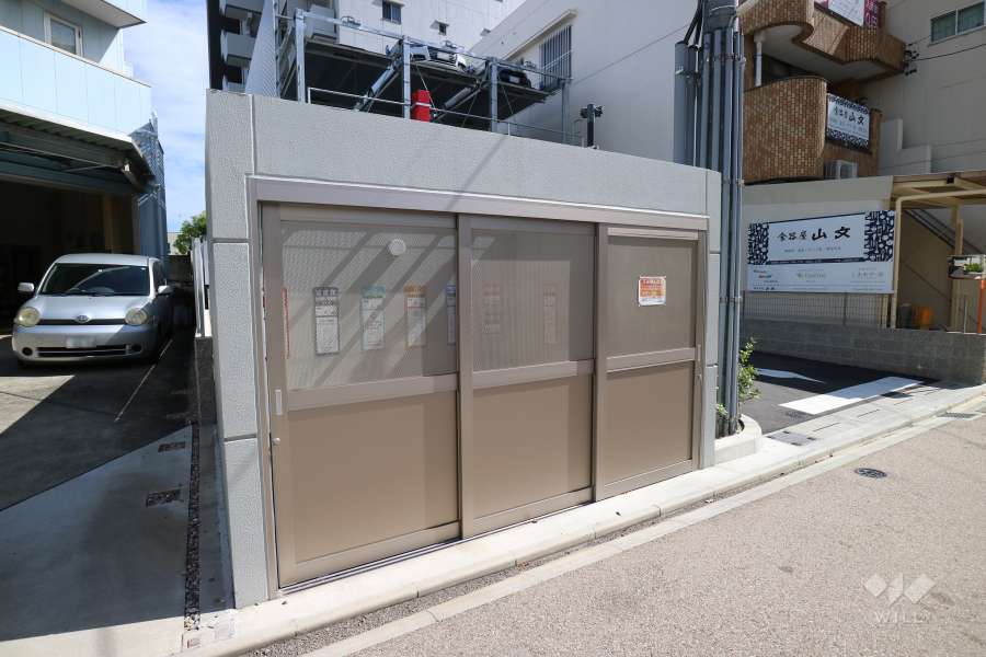 ファミリアーレ熱田伝馬町の外観（北東側から）2021年12月現在、新築工事中