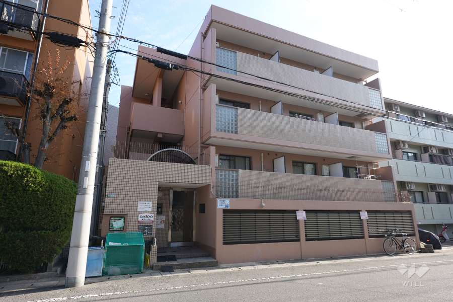 ダイドーメゾン西宮北口13の外観（北西側から）