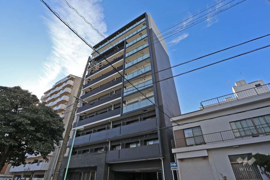 ディアレイシャス上前津の外観（北東側から）