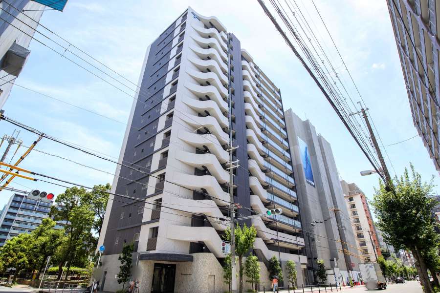 ラシュレ新大阪の外観（北西側から）