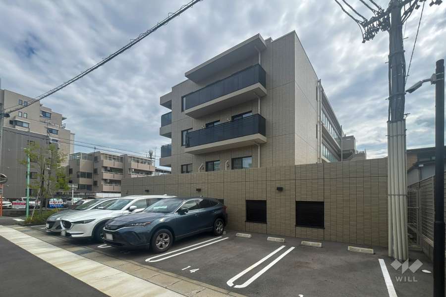 ル・シェモア本山の外観(北西側から)