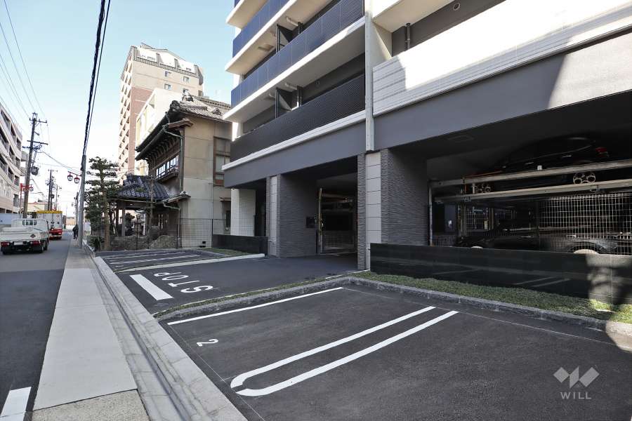 敷地内駐車場（屋外平面式・屋内機械式）