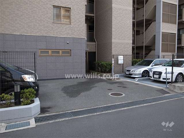 敷地内駐車場