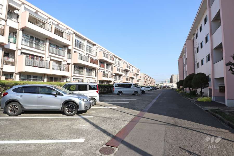 敷地内駐車場（屋外平面式）
