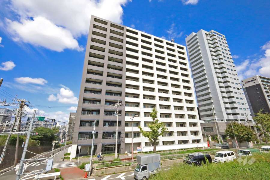 セレッソコートリバーサイドOSAKAの外観(南西側から)