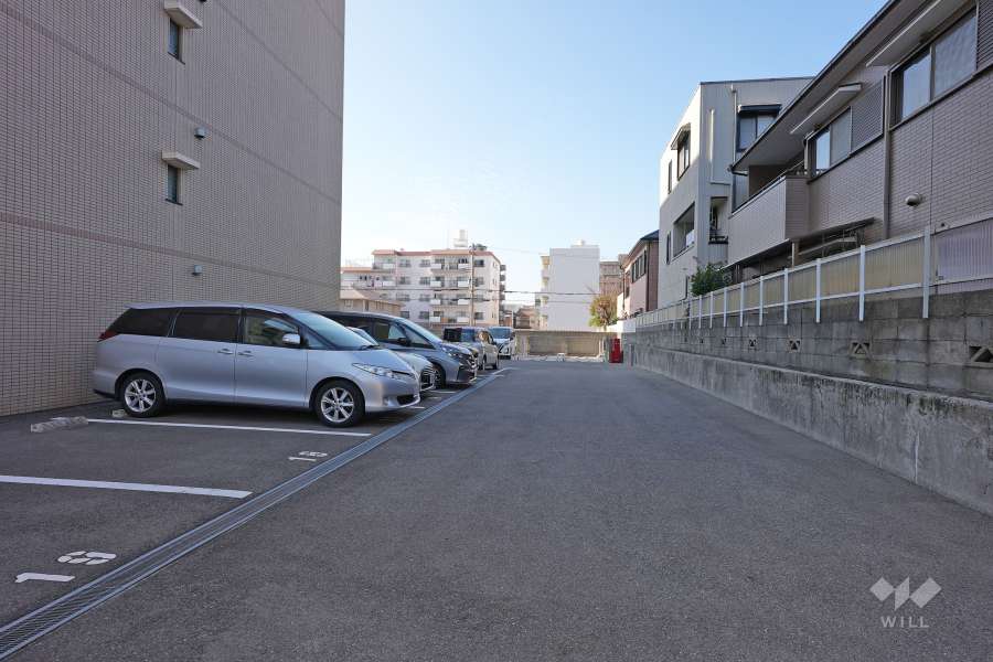 敷地内駐車場（屋外平面式・屋外機械式）