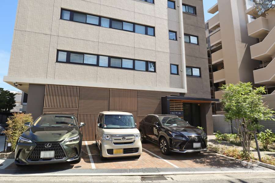 敷地内駐車場（屋外平面式）