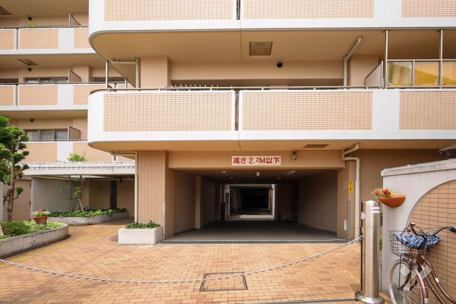 駐車場の出入口