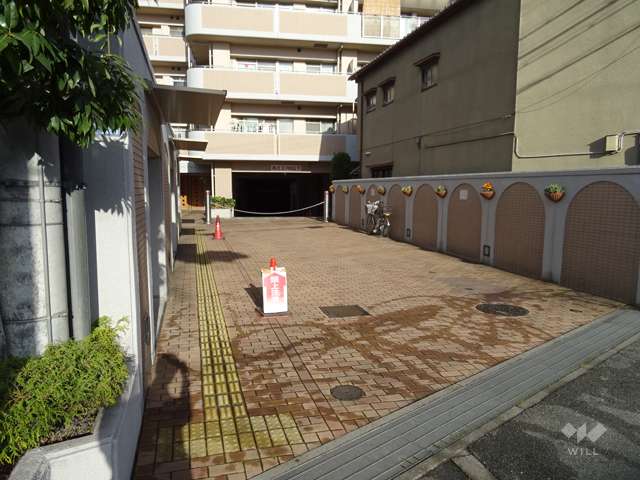 エントランスアプローチ