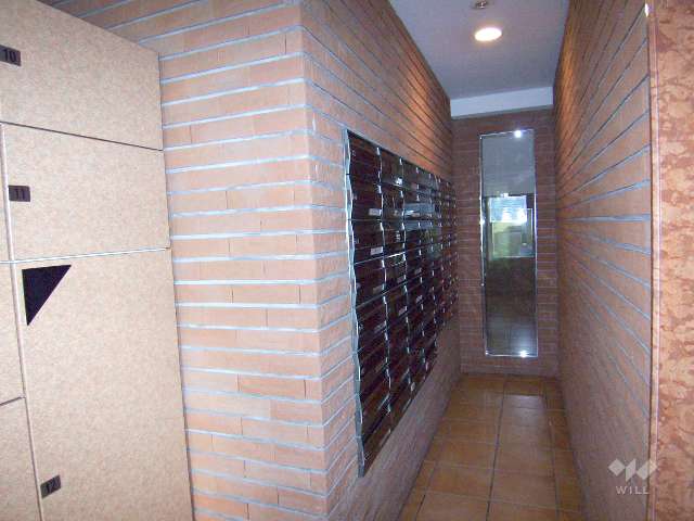 宅配ボックスと共用ポスト