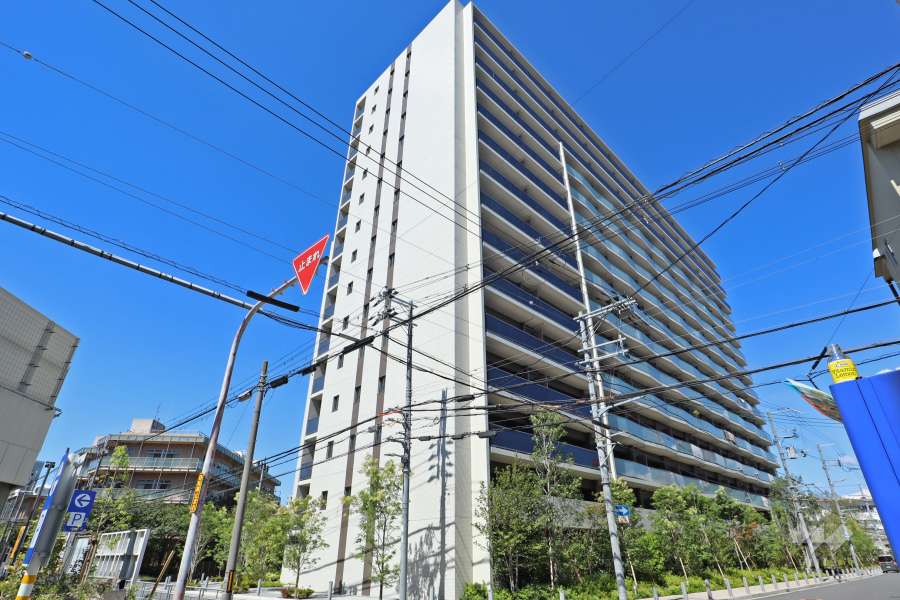 メイツ上新庄 SHIN-CITYの外観（南西側から）