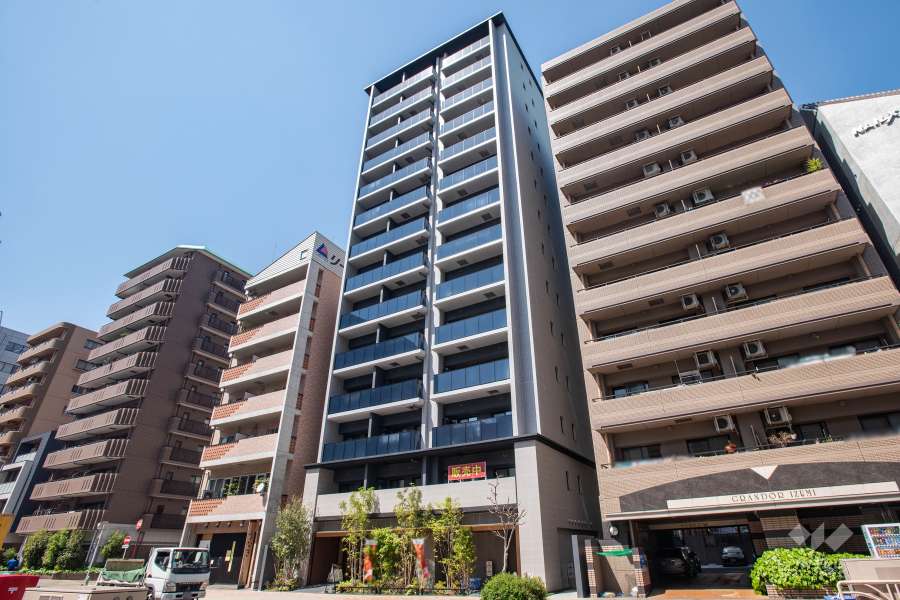 デュオヴェール久屋大通の外観（南東側から）