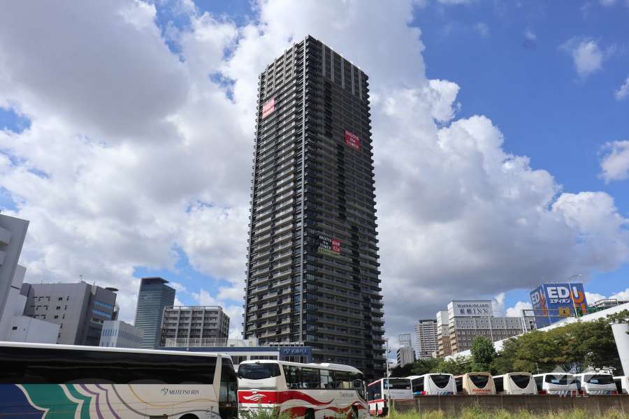 NAGOYA-the-TOWERの外観（南西側から）