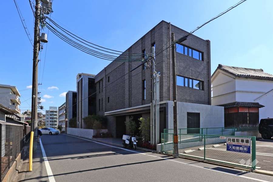 プレイズ覚王山法王町の外観(北西側から）