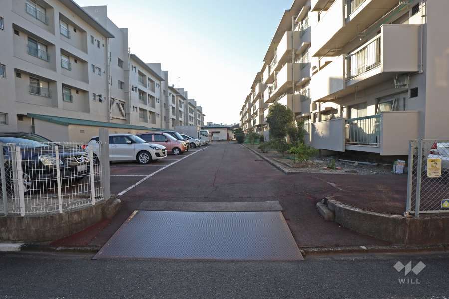 駐車場の出入口