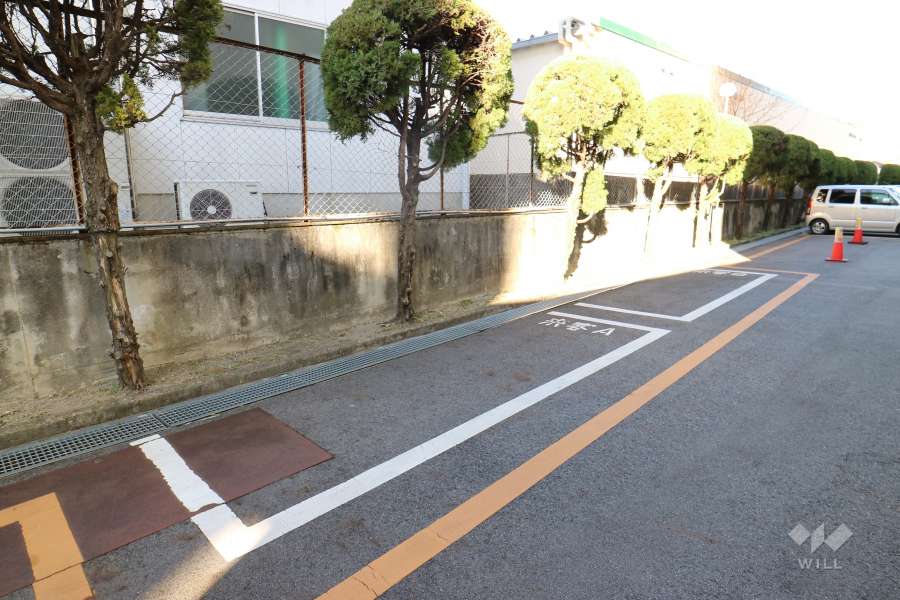 来客用駐車場