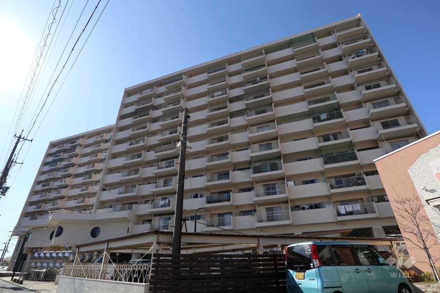 リバーサイドマンションの外観（南東側から）